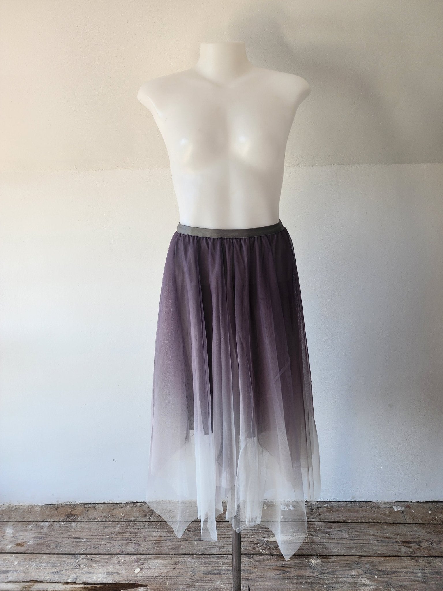 Silver tulle hotsell midi skirt