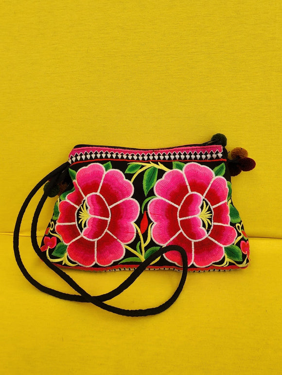 Hmong embroidered bag - Kwaitokoeksister South Africa