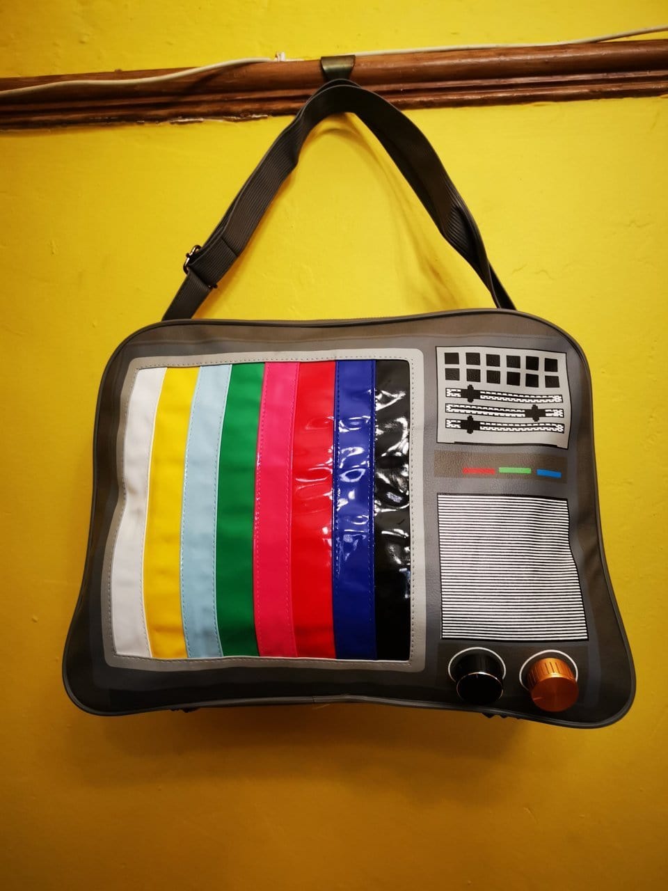 Retro TV Grey bag