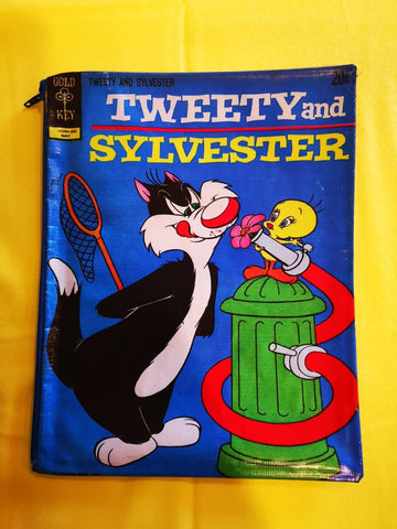 Tweety cartoon cover clutch