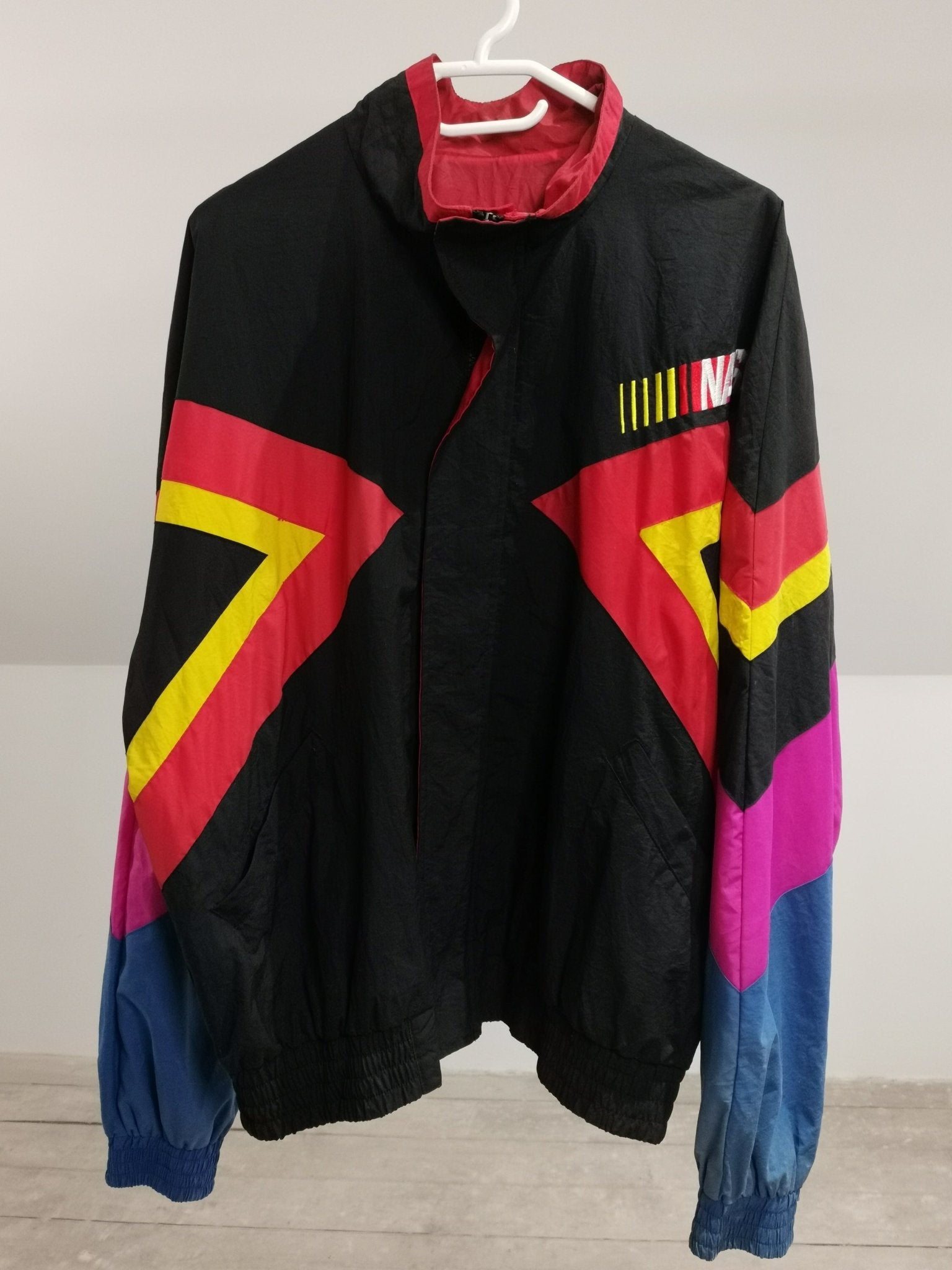 Vintage Windbreaker